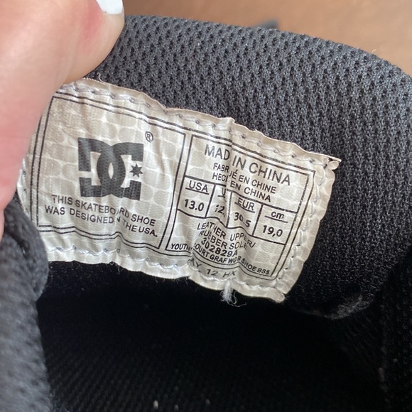 DC shoes excellent condition - Picture 13 of 13
